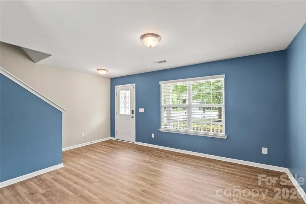 5229 Hawkins Meadow Court Charlotte NC 28213