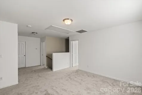 5229 Hawkins Meadow Court Charlotte NC 28213