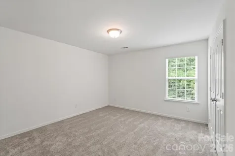 5229 Hawkins Meadow Court Charlotte NC 28213