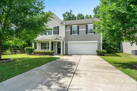 5229 Hawkins Meadow Court Charlotte NC 28213