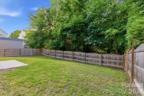 5229 Hawkins Meadow Court Charlotte NC 28213