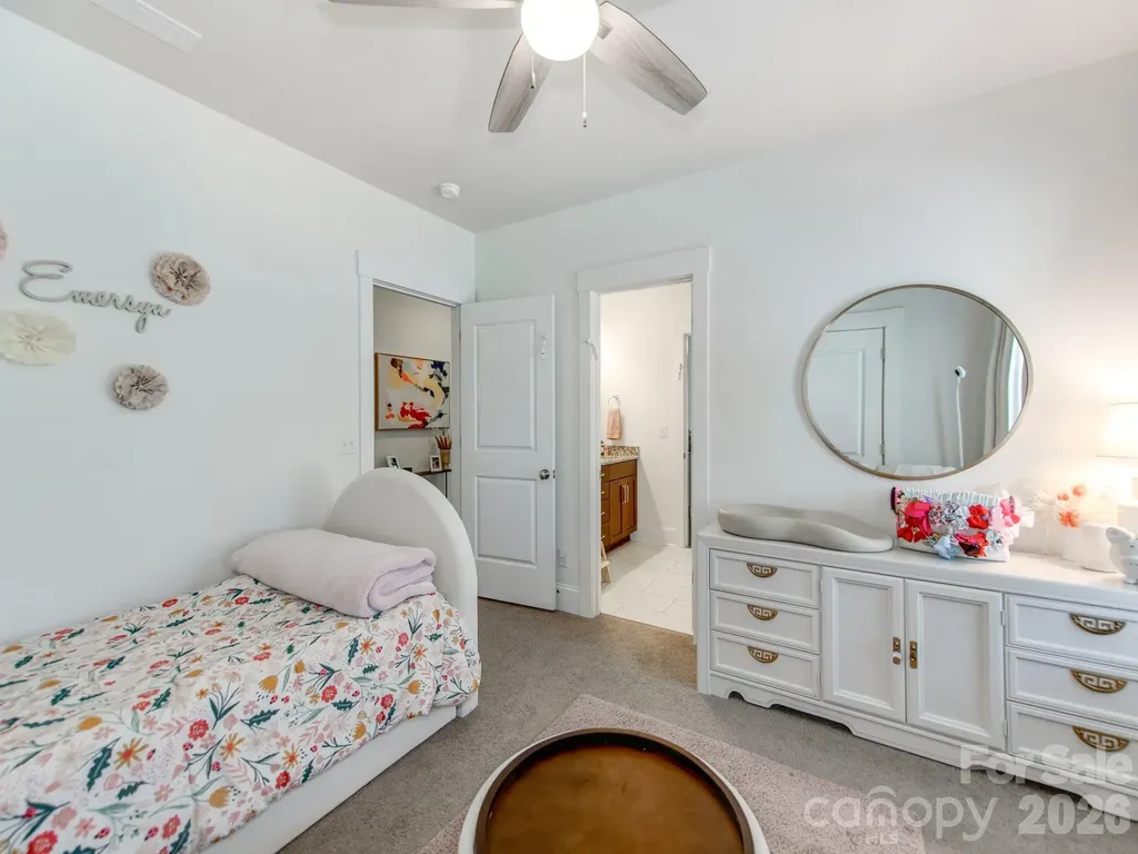 1805 Mecklenburg Avenue Charlotte NC 28205