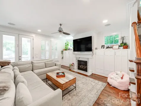 1805 Mecklenburg Avenue Charlotte NC 28205