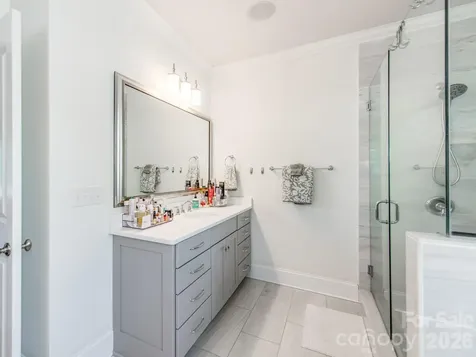 1805 Mecklenburg Avenue Charlotte NC 28205