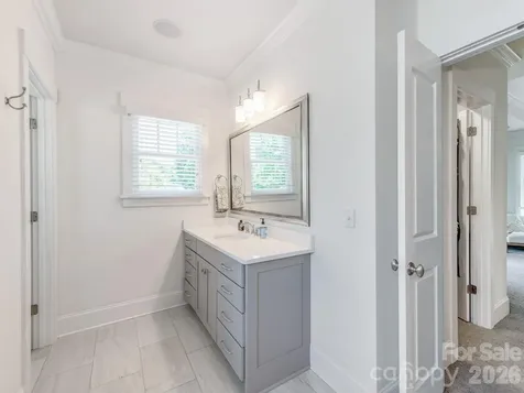 1805 Mecklenburg Avenue Charlotte NC 28205