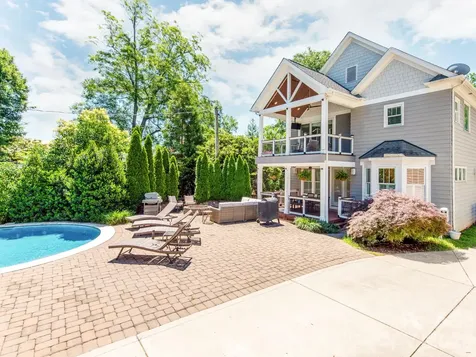 1805 Mecklenburg Avenue Charlotte NC 28205