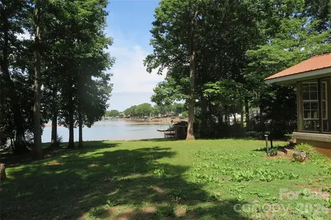 2844 Morris Lane Denver NC 28037