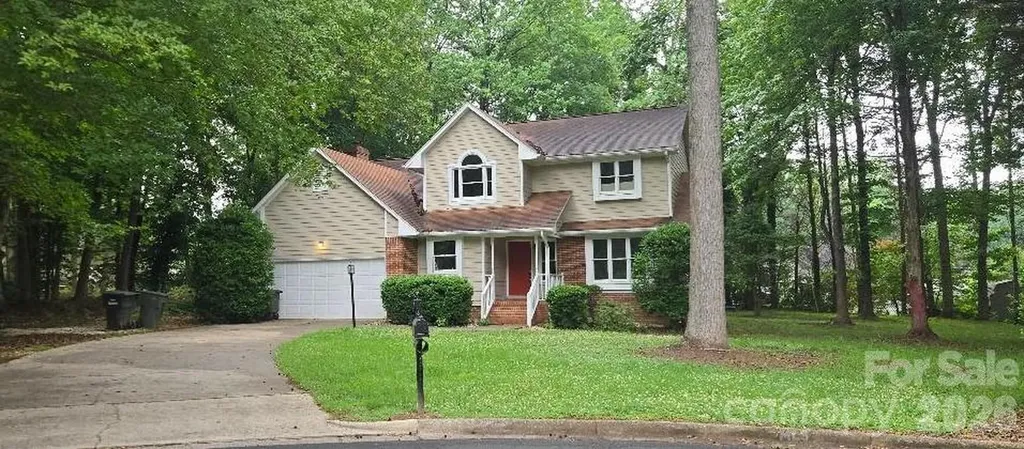 932 Alexandria Court Gastonia NC 28056