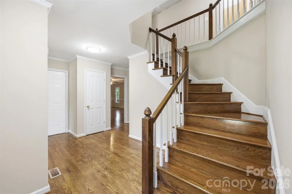 932 Alexandria Court Gastonia NC 28056