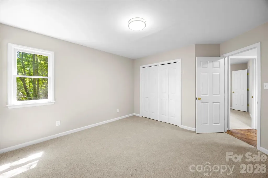 932 Alexandria Court Gastonia NC 28056
