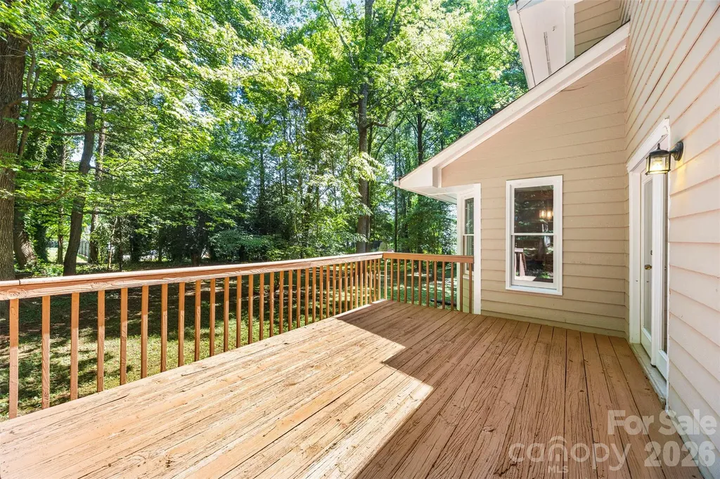 932 Alexandria Court Gastonia NC 28056
