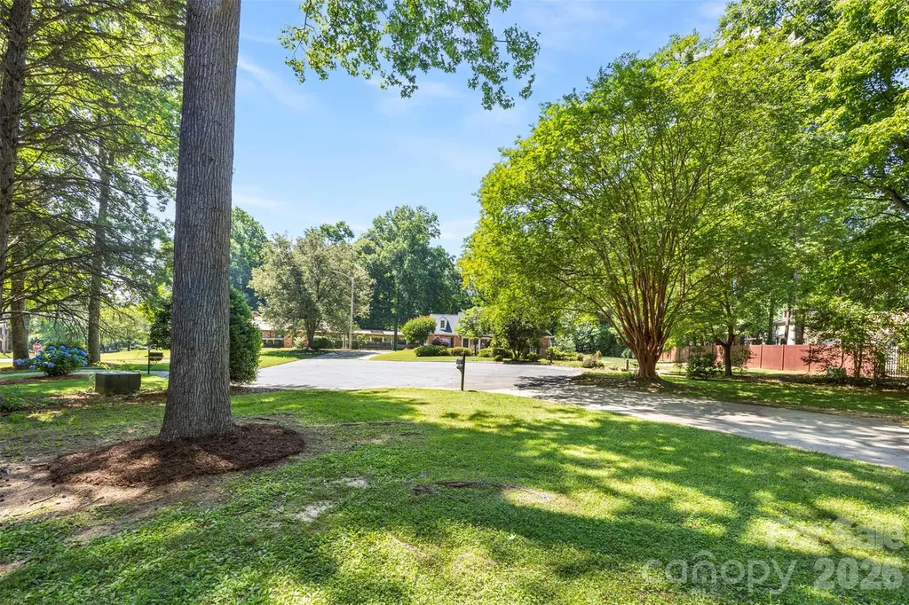 932 Alexandria Court Gastonia NC 28056