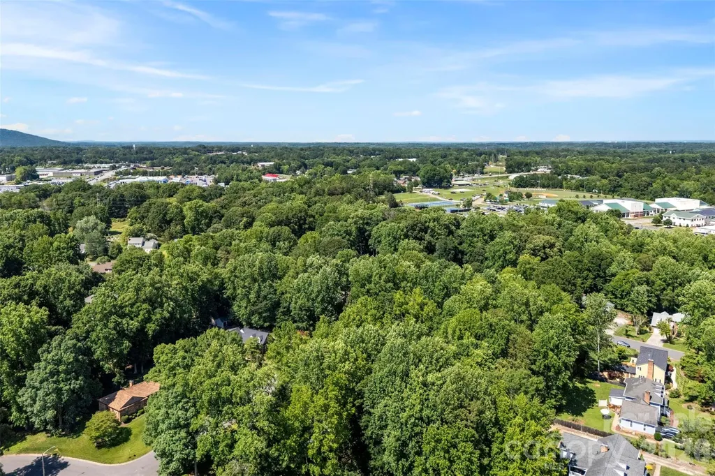 932 Alexandria Court Gastonia NC 28056