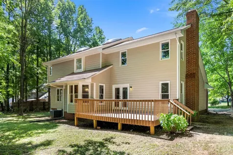 932 Alexandria Court Gastonia NC 28056