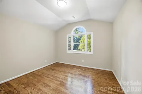 932 Alexandria Court Gastonia NC 28056