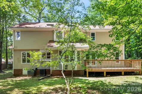 932 Alexandria Court Gastonia NC 28056