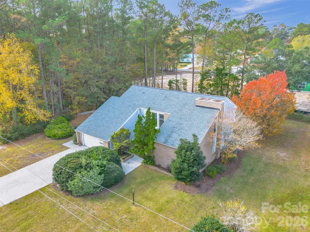 1021 Parkwood Drive NE Leland NC 28451