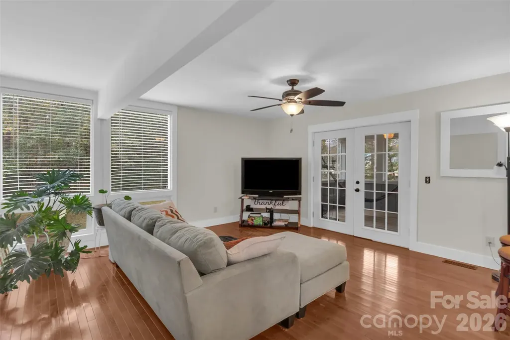 1021 Parkwood Drive NE Leland NC 28451