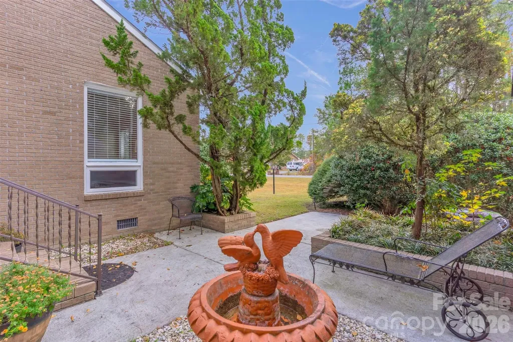 1021 Parkwood Drive NE Leland NC 28451