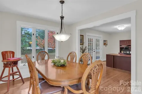 1021 Parkwood Drive NE Leland NC 28451