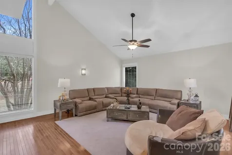 1021 Parkwood Drive NE Leland NC 28451