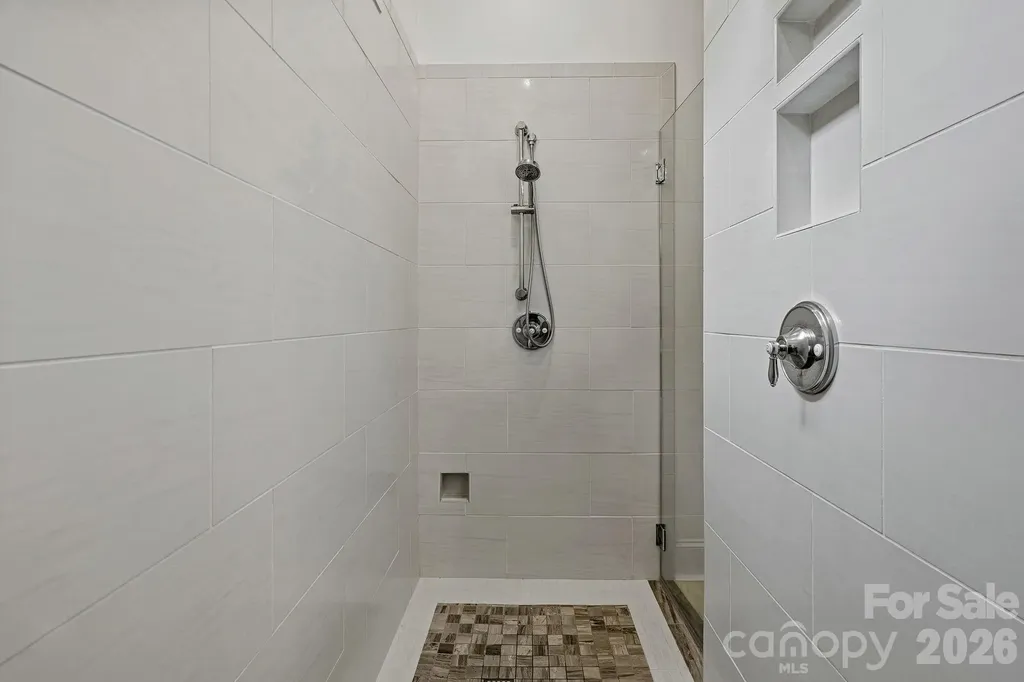 6808 Live Oaks Lane Waxhaw NC 28173