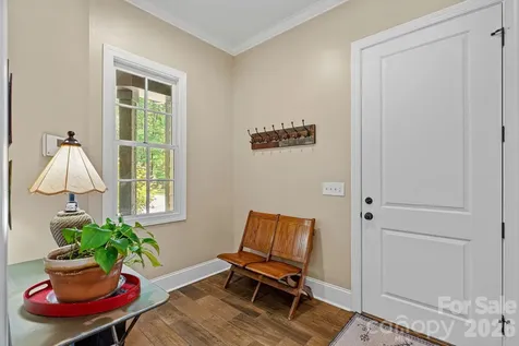 6808 Live Oaks Lane Waxhaw NC 28173