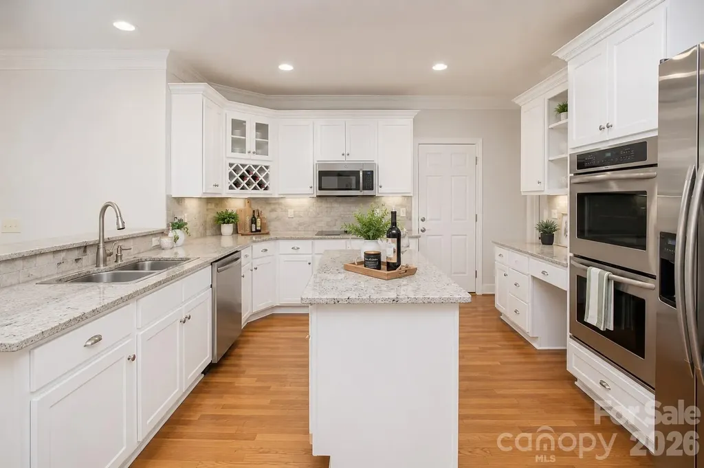 1015 Estate Lane Matthews NC 28104