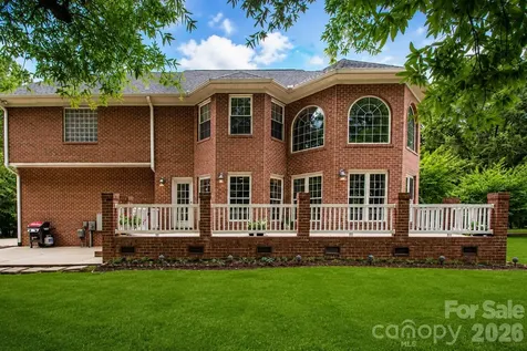 1015 Estate Lane Matthews NC 28104