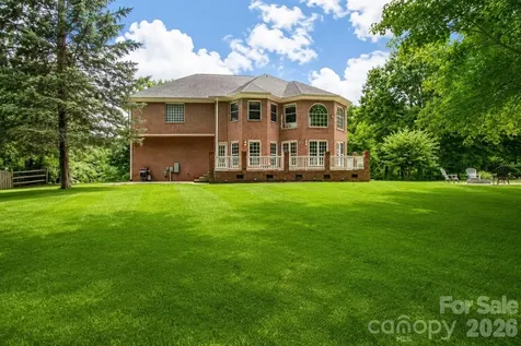 1015 Estate Lane Matthews NC 28104