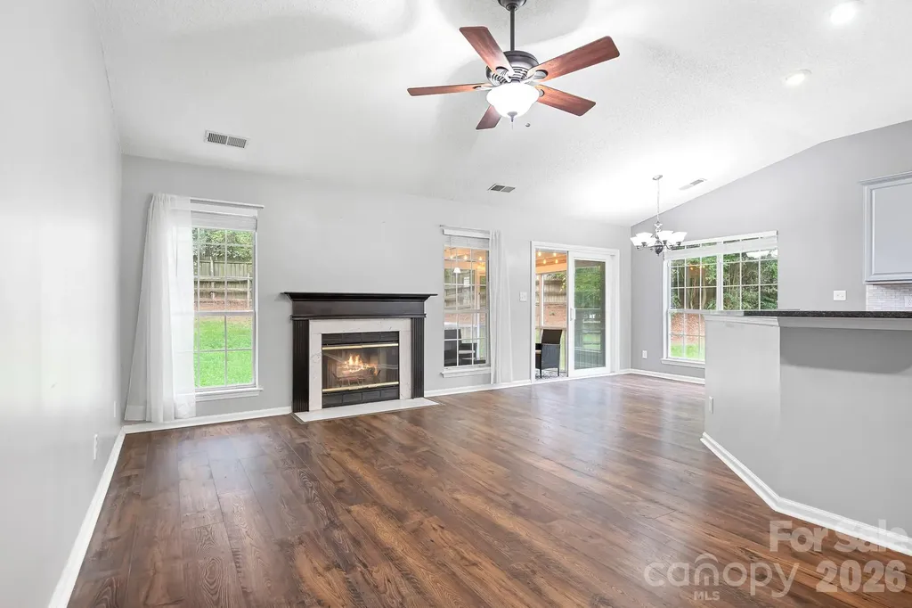 8940 Raven Park Drive Charlotte NC 28216