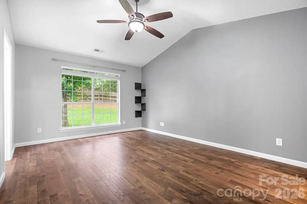 8940 Raven Park Drive Charlotte NC 28216