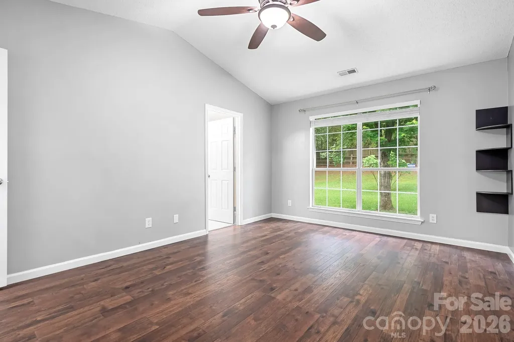 8940 Raven Park Drive Charlotte NC 28216
