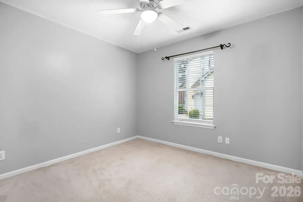 8940 Raven Park Drive Charlotte NC 28216