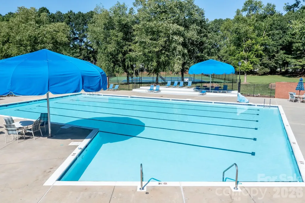 8940 Raven Park Drive Charlotte NC 28216
