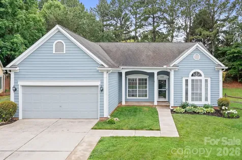 8940 Raven Park Drive Charlotte NC 28216