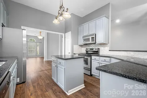 8940 Raven Park Drive Charlotte NC 28216