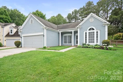 8940 Raven Park Drive Charlotte NC 28216