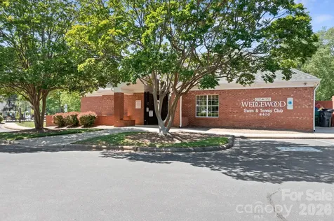 8940 Raven Park Drive Charlotte NC 28216