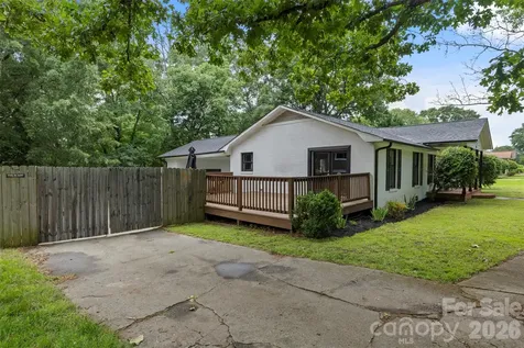 224 Sturbridge Drive Charlotte NC 28214