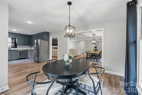 224 Sturbridge Drive Charlotte NC 28214