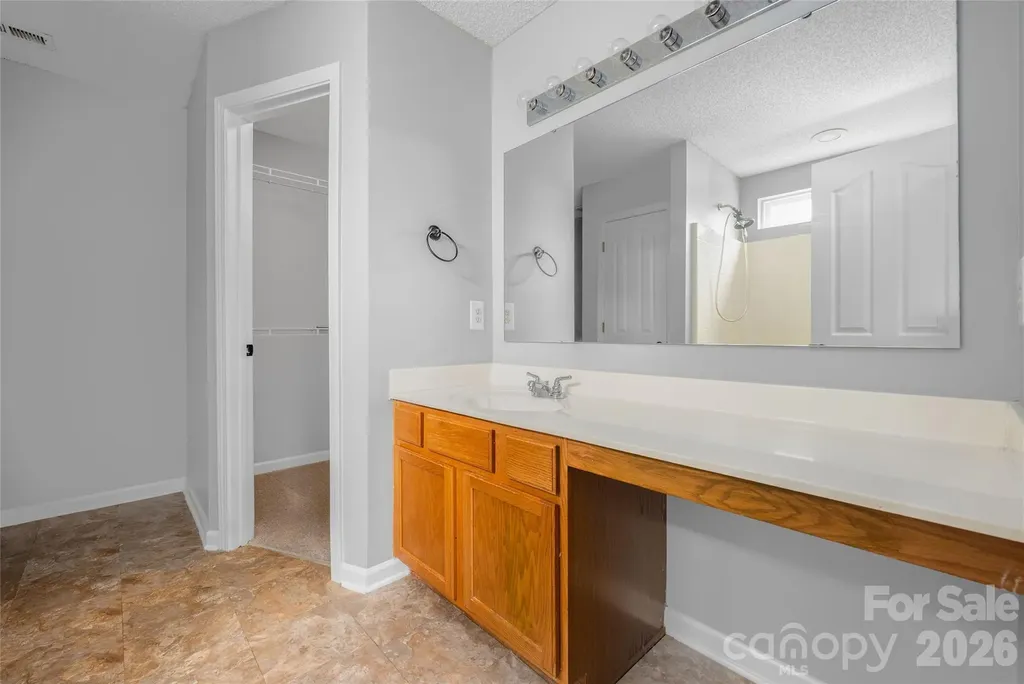 9535 Forest Path Drive Charlotte NC 28269