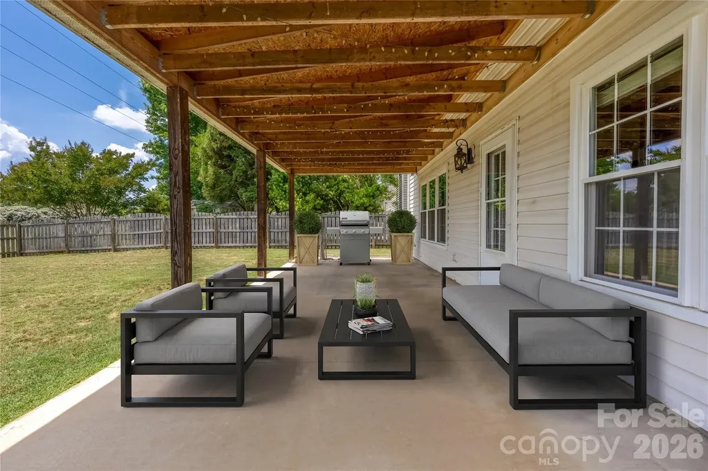 9535 Forest Path Drive Charlotte NC 28269