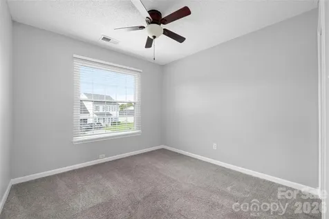 9535 Forest Path Drive Charlotte NC 28269