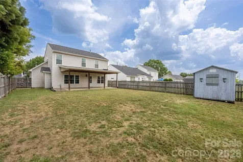 9535 Forest Path Drive Charlotte NC 28269