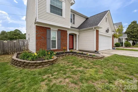 9535 Forest Path Drive Charlotte NC 28269