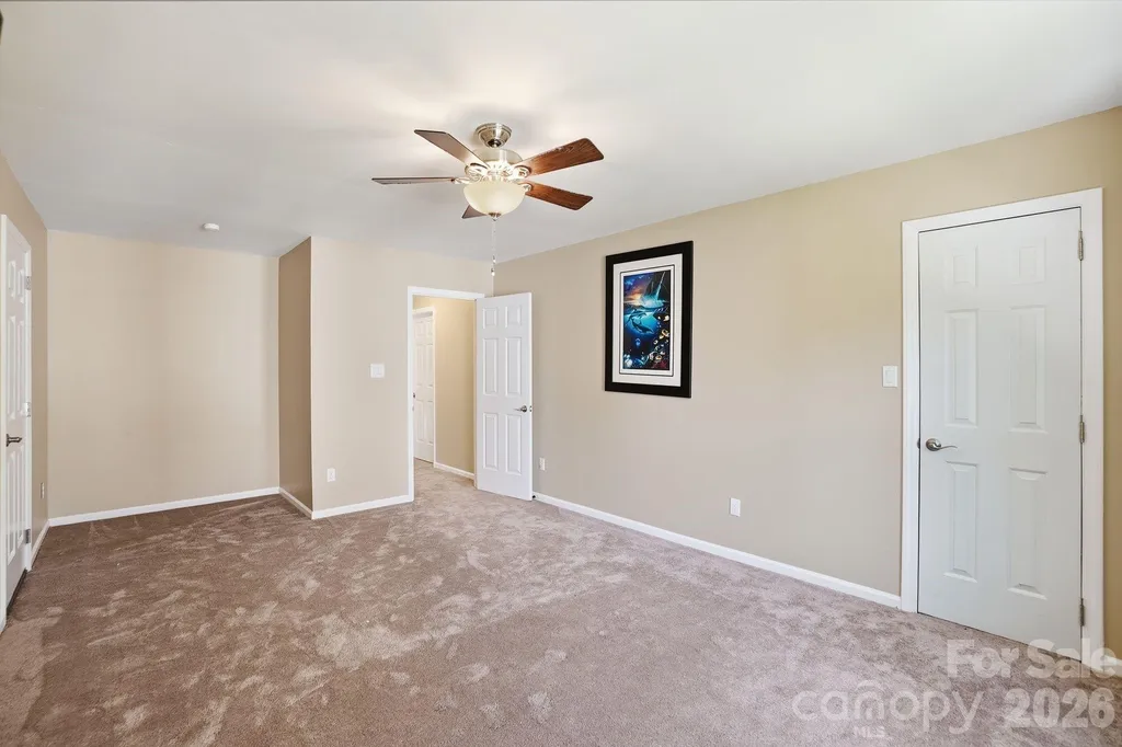 9912 Park Springs Court Charlotte NC 28210