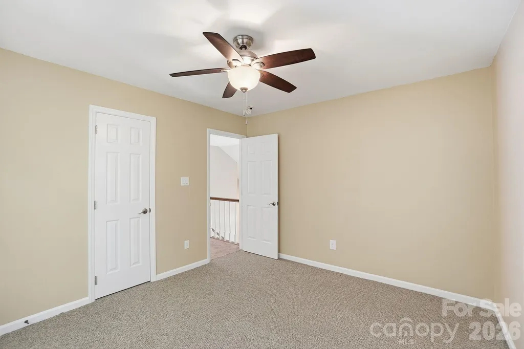 9912 Park Springs Court Charlotte NC 28210
