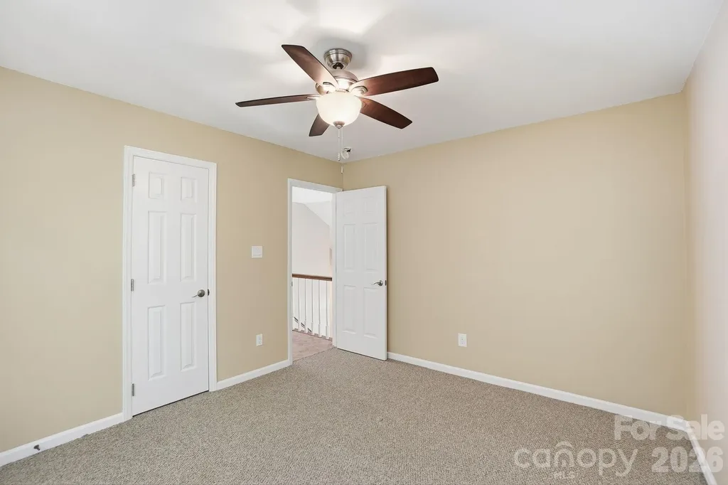 9912 Park Springs Court Charlotte NC 28210