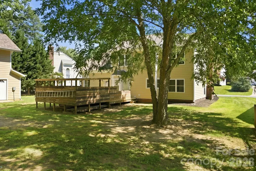 9912 Park Springs Court Charlotte NC 28210